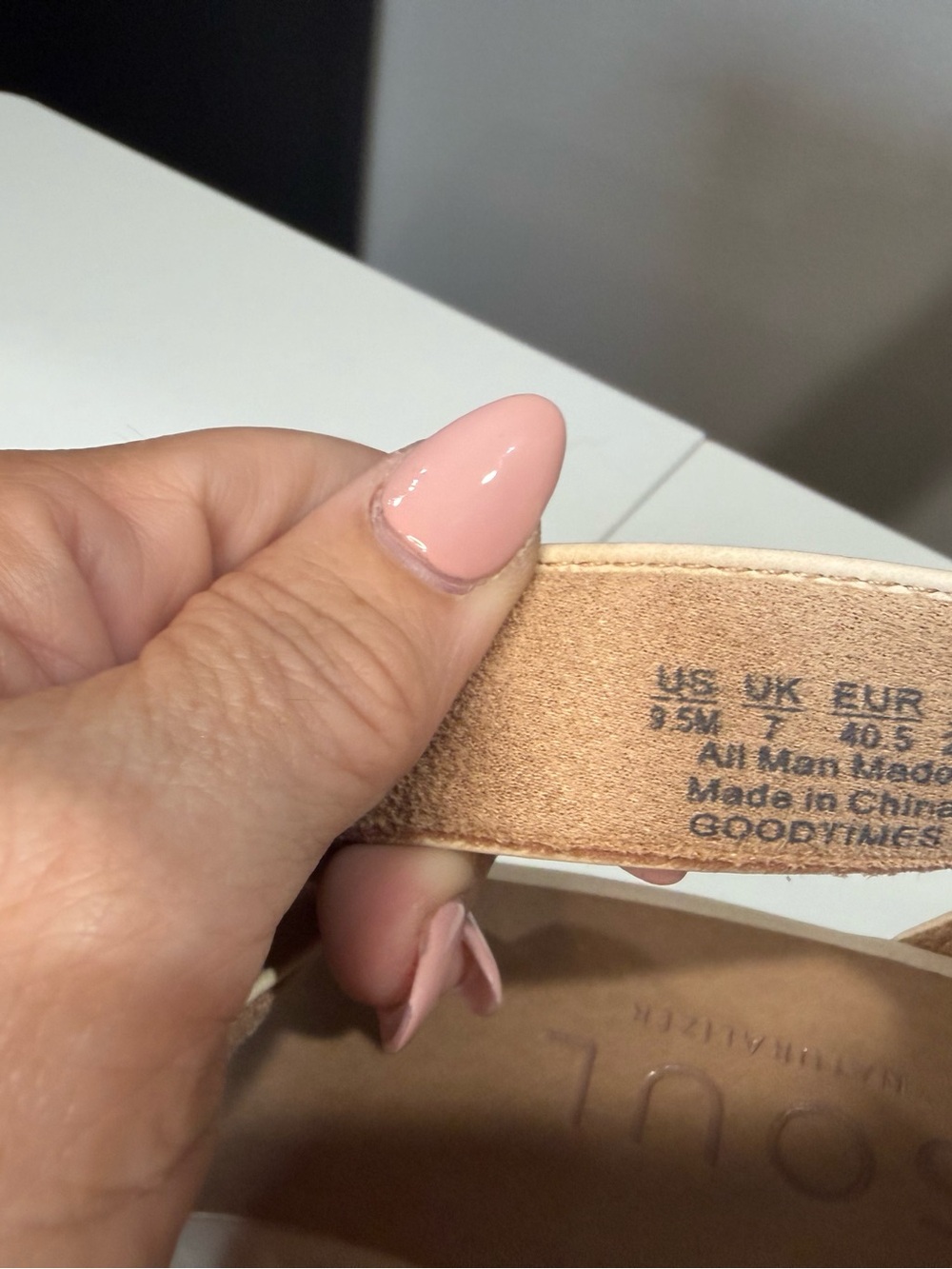 SOUL Naturalizer Cream Crisscross Wedge Sandals - Picture 5 of 5